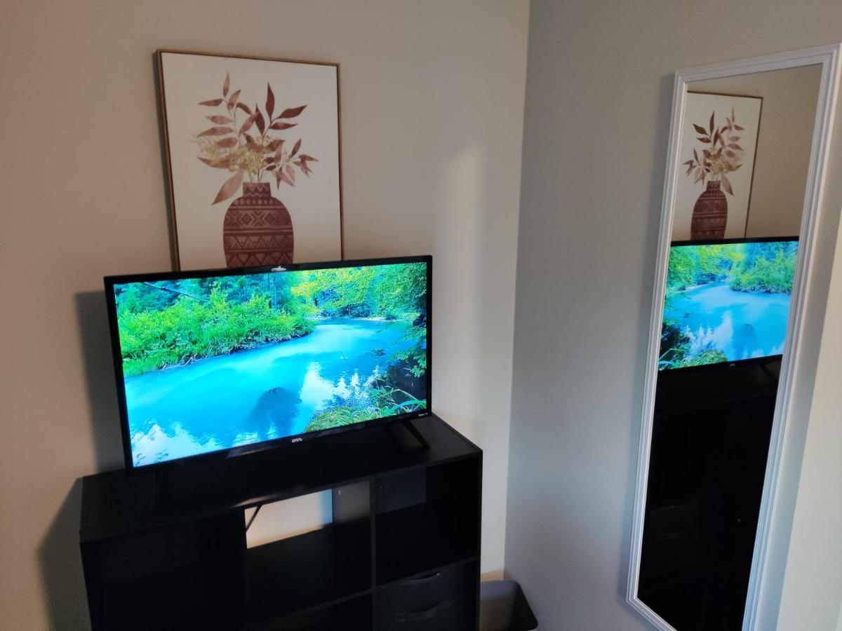 Tranquil Oasis - Private Rooms -Near Downtown Ινδιανάπολη Εξωτερικό φωτογραφία