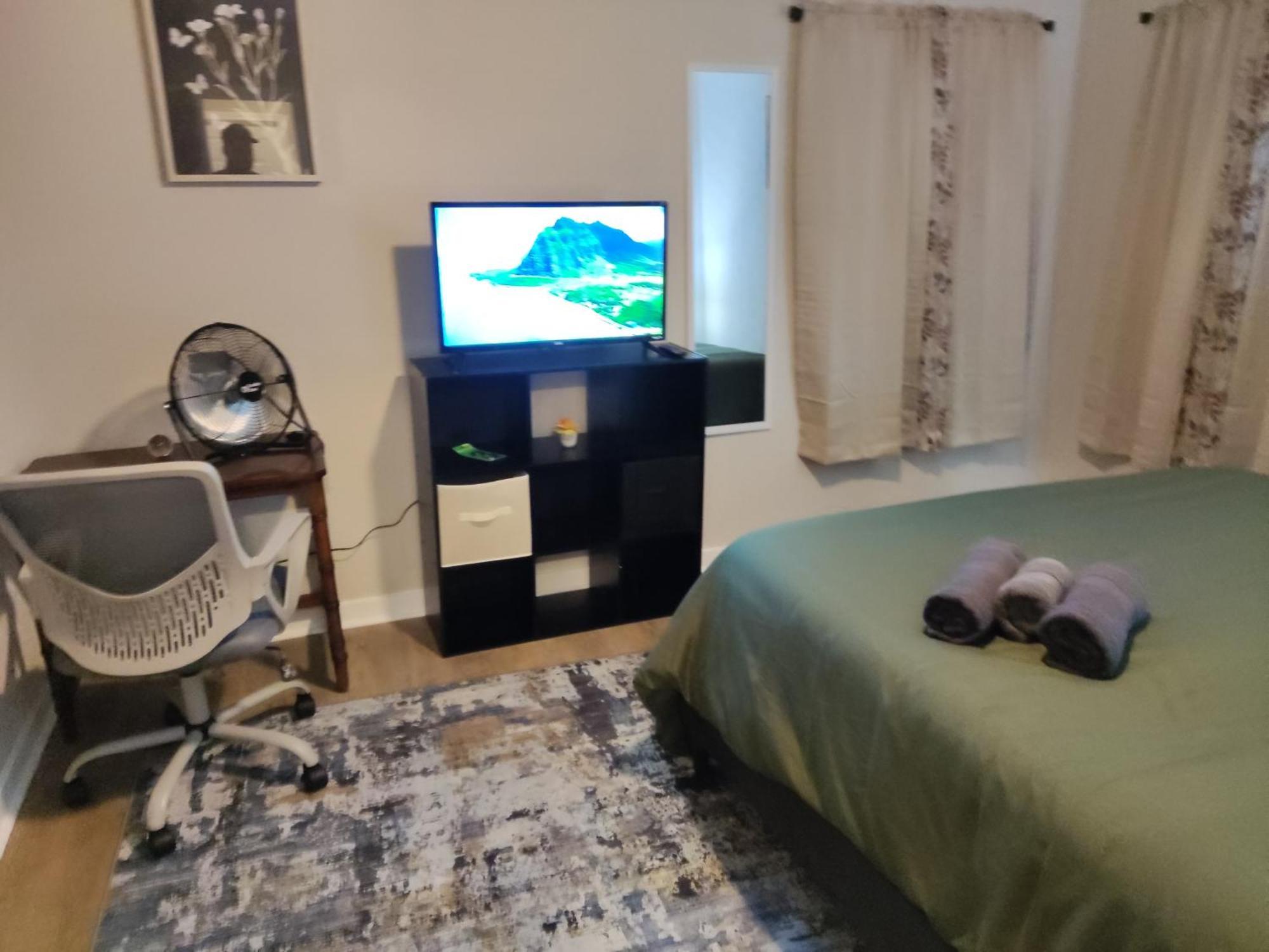 Tranquil Oasis - Private Rooms -Near Downtown Ινδιανάπολη Εξωτερικό φωτογραφία